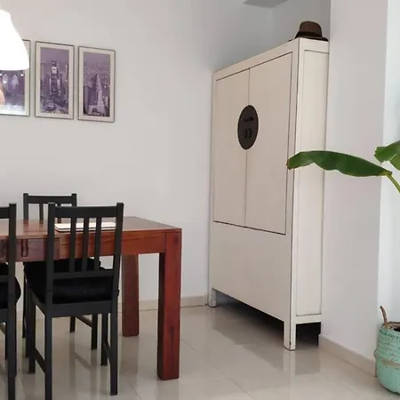 Lovely Denia, Piscina, Jacuzzi, Padel, Parking