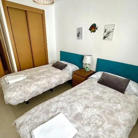 Appartement Lovely Denia, Piscina, Jacuzzi, Padel, Parking Dénia