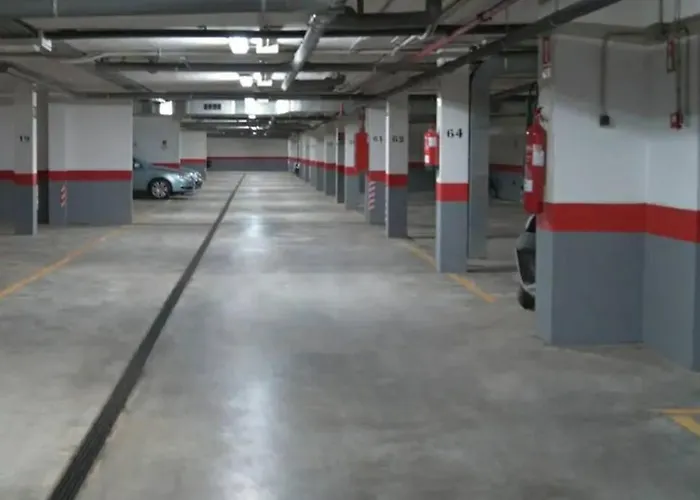 Lovely Denia, Piscina, Jacuzzi, Padel, Parking