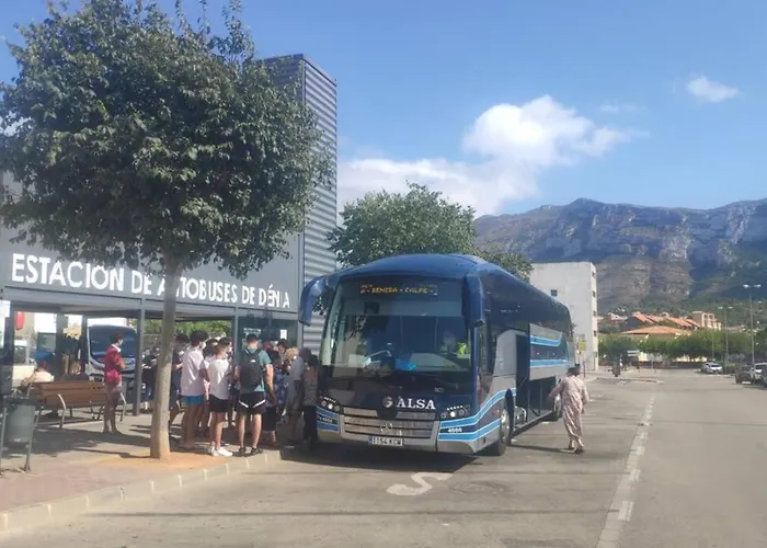 Lovely Denia, Piscina, Jacuzzi, Padel, Parking *