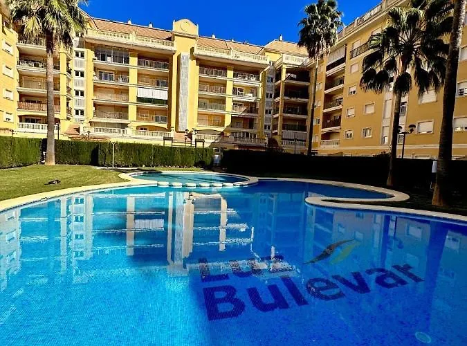 Lovely Denia, Piscina, Jacuzzi, Padel, Parking Denia